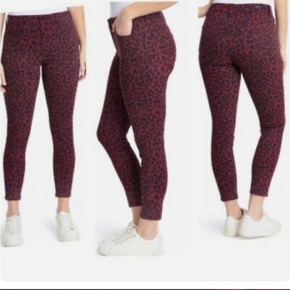 Social Standard by Sanctuary NWT Animal Print Jeans Burgundy Skinny Ankle - Picture 1 of 16